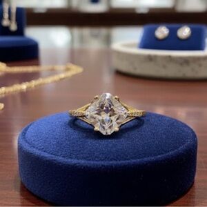 Elegant 14k  Gold Plated Women's Ring